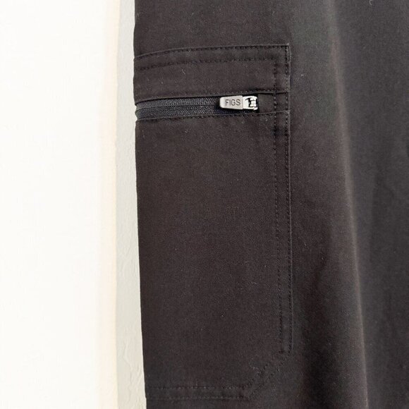 Figs Petite Yola Straight Leg Skinny Fit Medical Scrub Cargo Pants Black Large - Picture 5 of 12